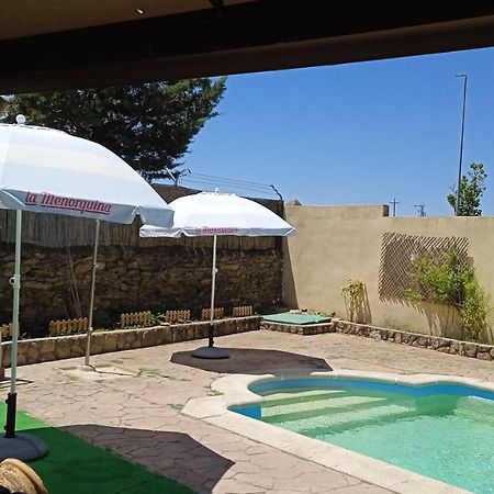 Appartement Orion à Torrejón el Rubio Extérieur photo